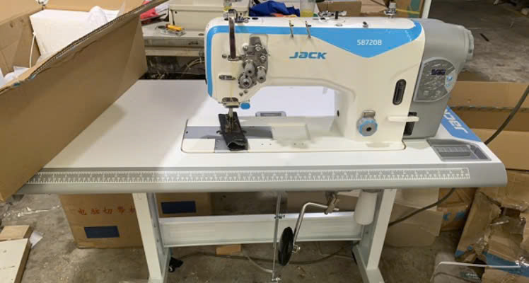 Máy may 2 kim điện tử JACK JK-58720B